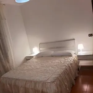  Appartamento La Peonia Italia